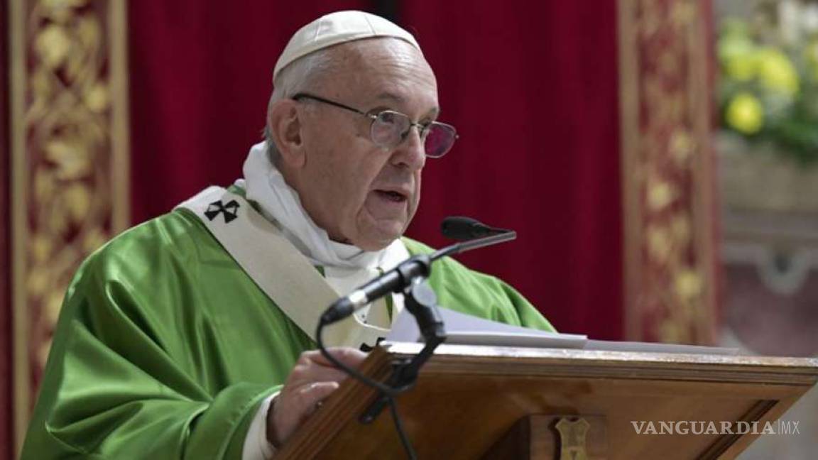 Papa Francisco promete &quot;máxima seriedad&quot; en combate contra la pederastia