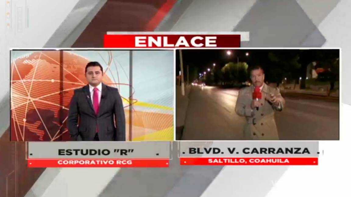 $!Reportero de Saltillo responde con patada a agresión durante transmisión en vivo