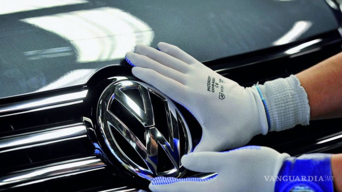 Volkswagen pagará 2 mil 800 mdd por fraude de emisiones