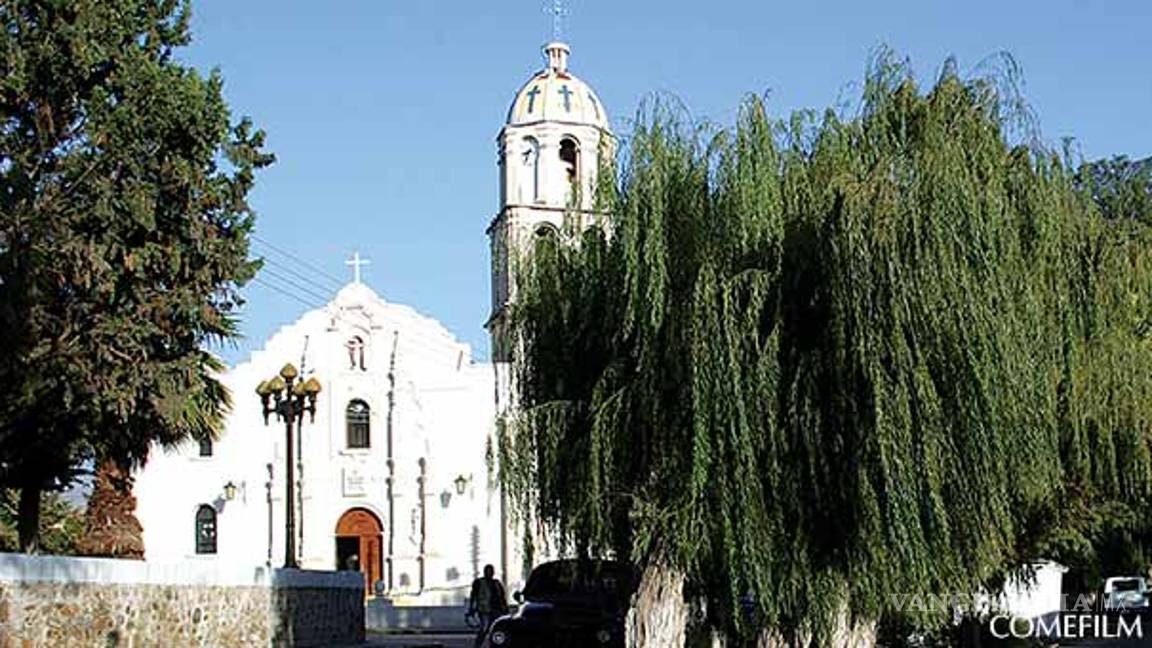 Embellecen plaza principal de Arteaga, Coahuila