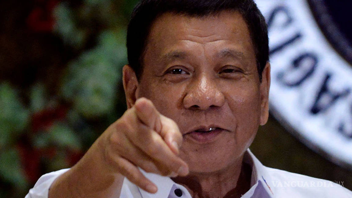 La mayoría de los estadounidenses son idiotas: Presidente de Filipinas