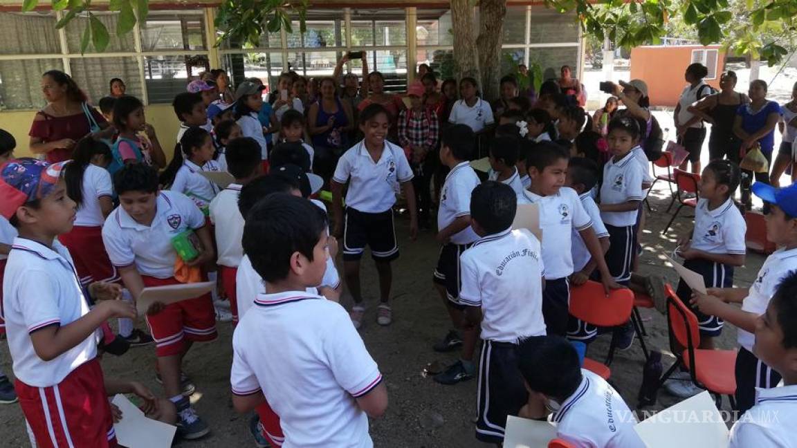Estado de Coahuila y Ayuntamiento de Acuña garantizan un lugar a niños y jóvenes en las escuelas