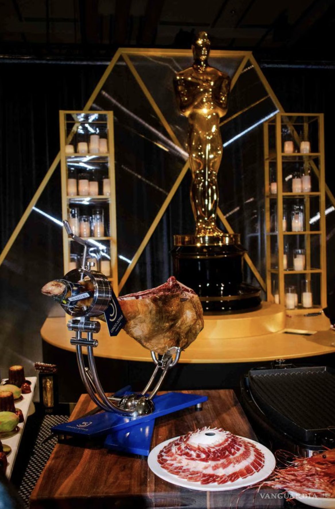 $!El chef Wolfgang Puck está preparando un menú exclusivo y lujoso para la fiesta posterior a la gala.