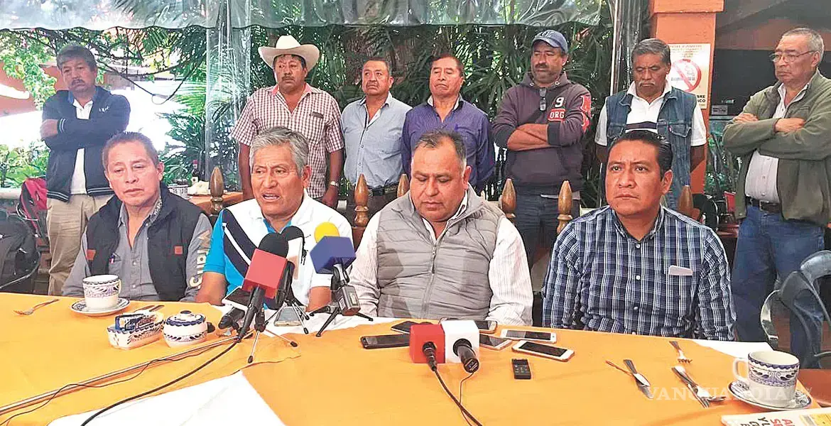 $!Ellos son los comuneros de Tepoztlán que señalan las irregularidades detrás de la casa de Fernández Noroña en ese pueblo mágico de Morelos.