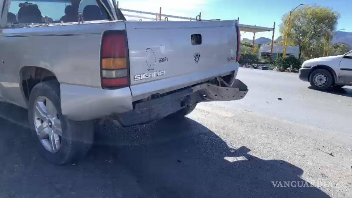 Hombre de la tercera edad causa choque por alcance en Ramos Arizpe