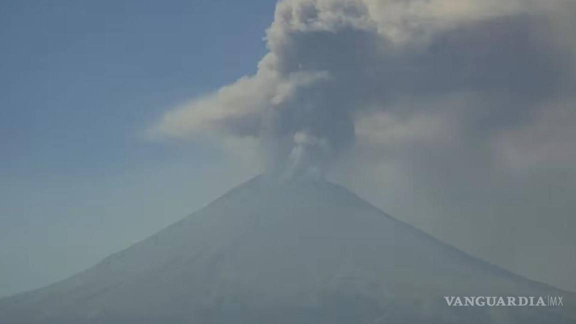 ‘Tapiza’ volcán Popocatépetl a Puebla con ceniza