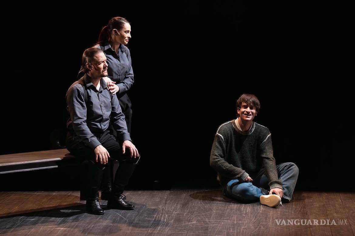 $!Cuarta Pared Teatro es nominada a los premios ACPT por la co-producción de ‘Equus’ en CDMX