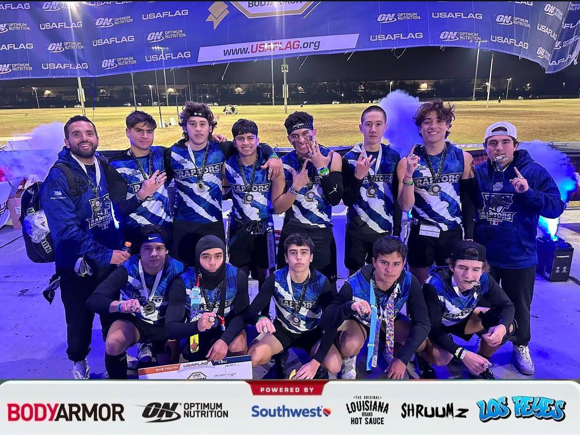 $!Cinco jóvenes coahuilenses se coronaron campeones en el Mundial de Flag Football U-18 en Tampa Bay.