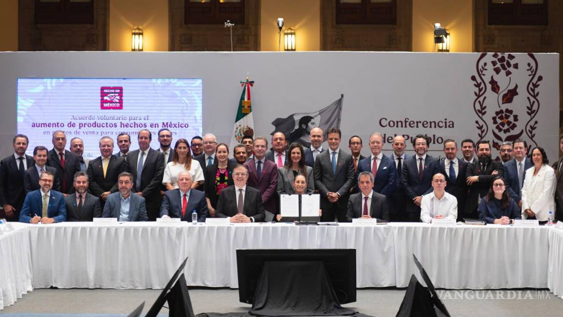 Darán impulso a lo hecho en México; firma Sheinbaum acuerdo con la ANTAD