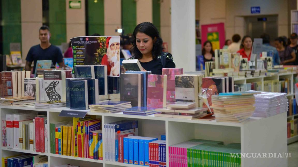 $!Prepara el Fondo de Cultura Económica remate de libros