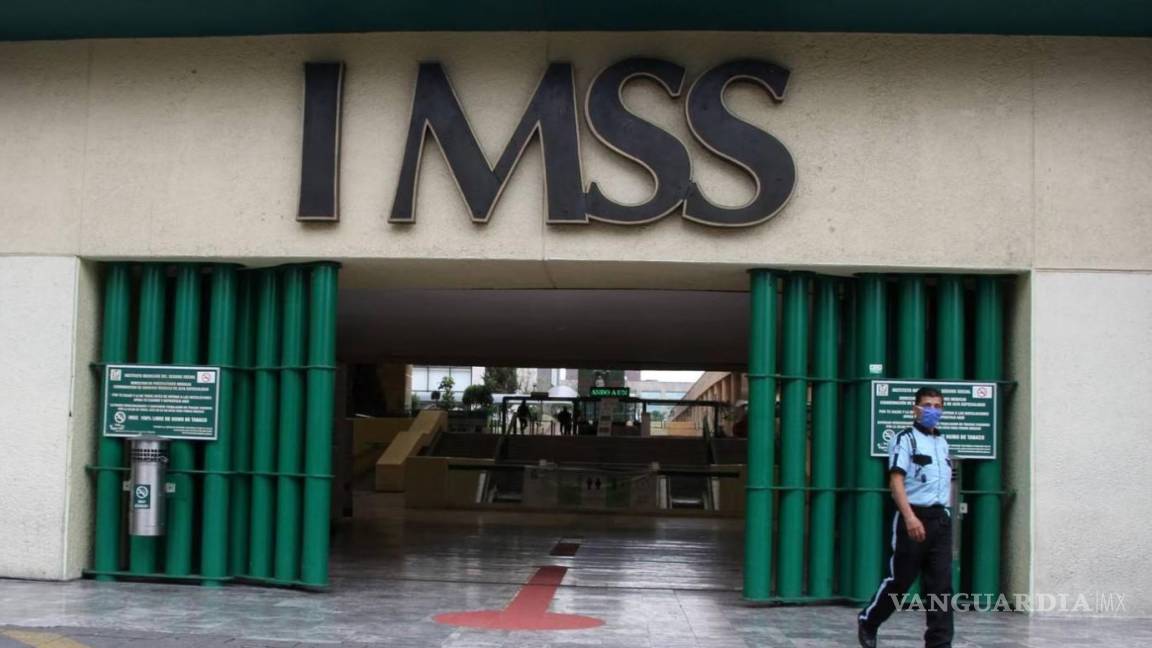 Alistan trabajadores del IMSS denuncia por presuntas licitaciones a modo