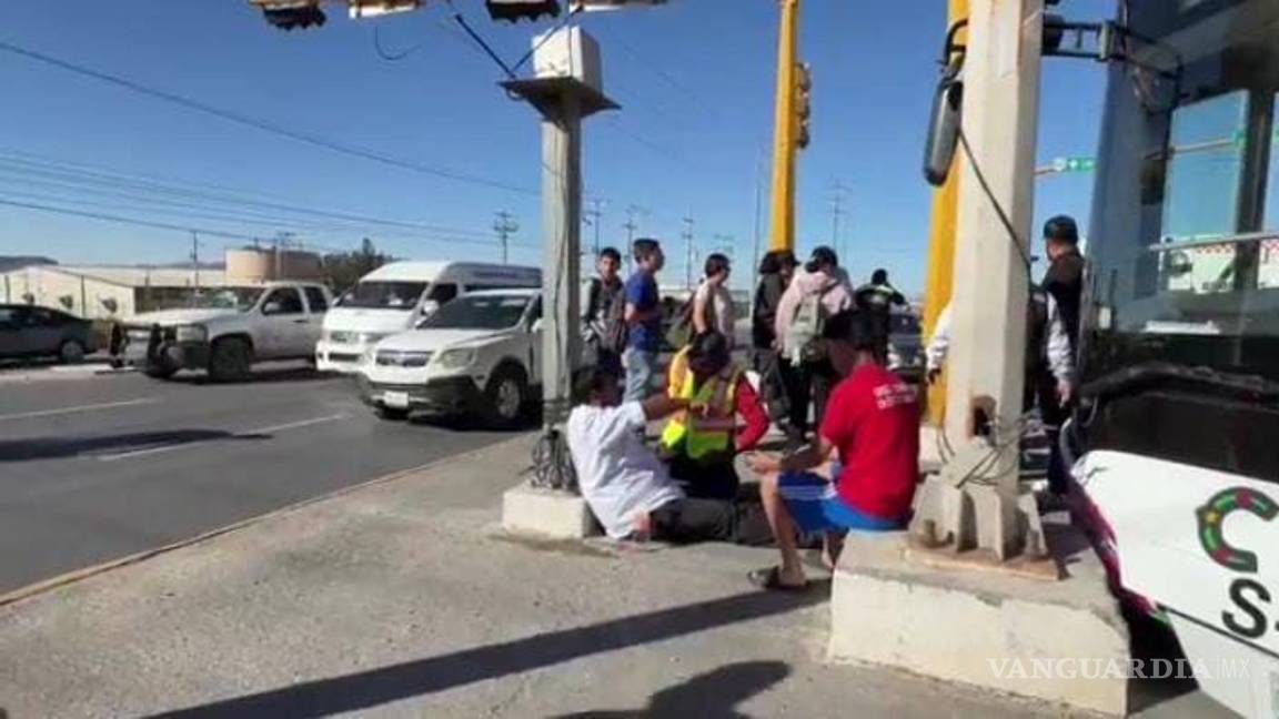 $!El percance ocurrió alrededor de las 16:00 horas en la colonia Lomas del Refugio, movilizando a cuerpos de emergencia y personal de movilidad urbana.