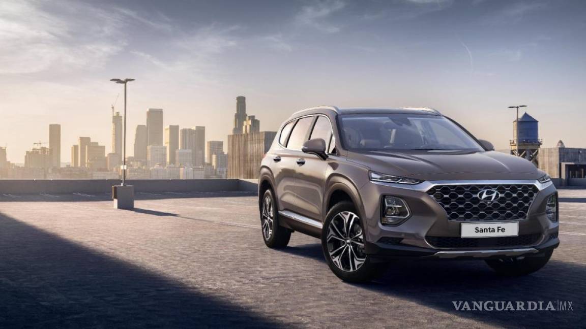 Hyundai deja ver un poco de su nuevo Santa Fe