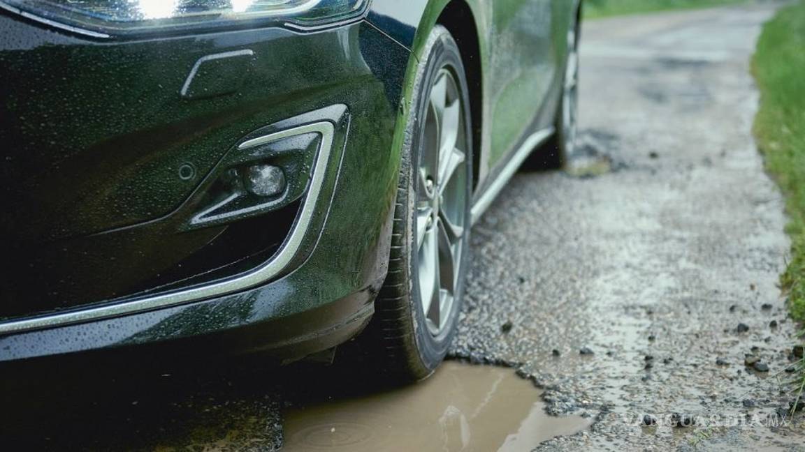 $!El Ford Focus será capaz de detectar agujeros de la carretera, para evitarlos