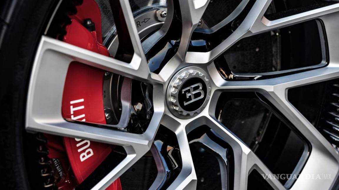 $!Bugatti Centodieci, un impresionante homenaje al pasado de 1600 CV y ocho millones de euros