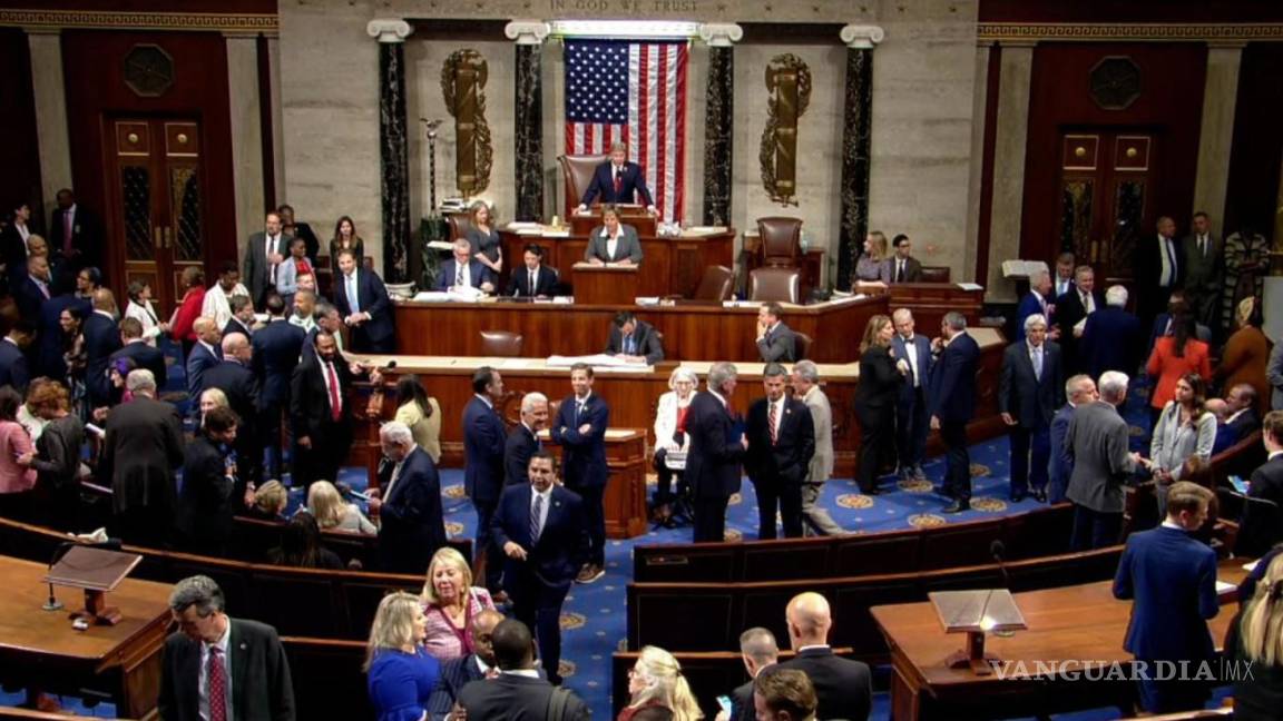 Insiste Sheinbaum que migrantes envíen cartas a senadores de EU