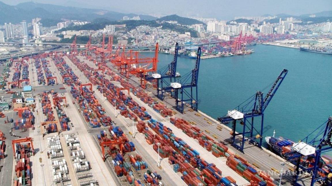 Cierre del mayor puerto del mundo provocaría problemas logísticos a nivel global
