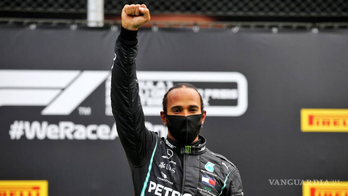 Hamilton renovó con Mercedes y busca incrementar su leyenda en la F1