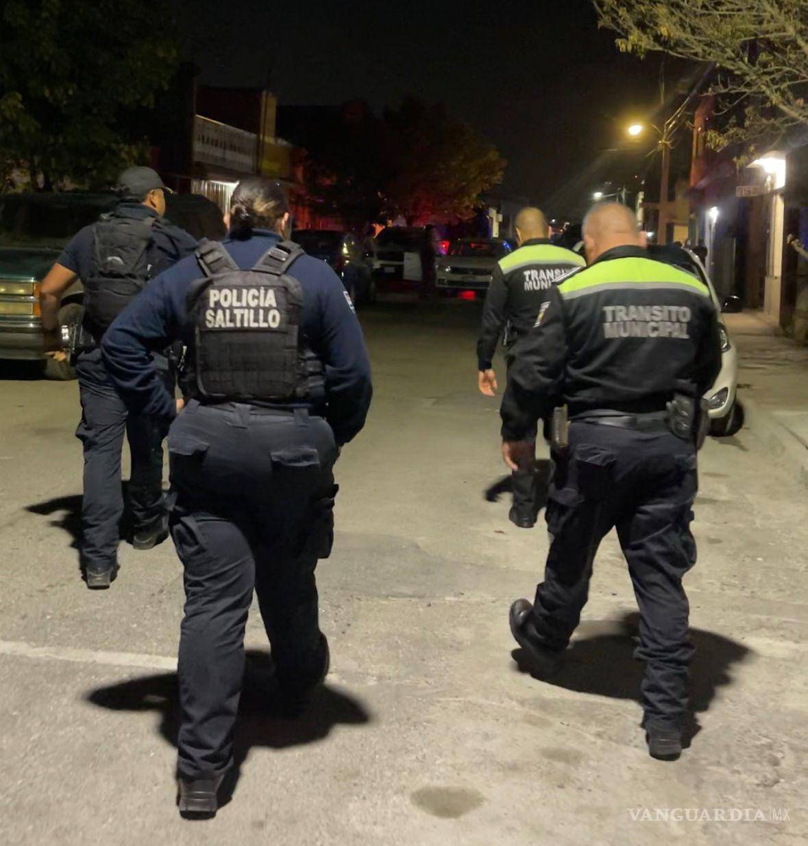 $!Elementos de distintas corporaciones arribaron a la colonia Buenos Aires tras el reporte de una riña.