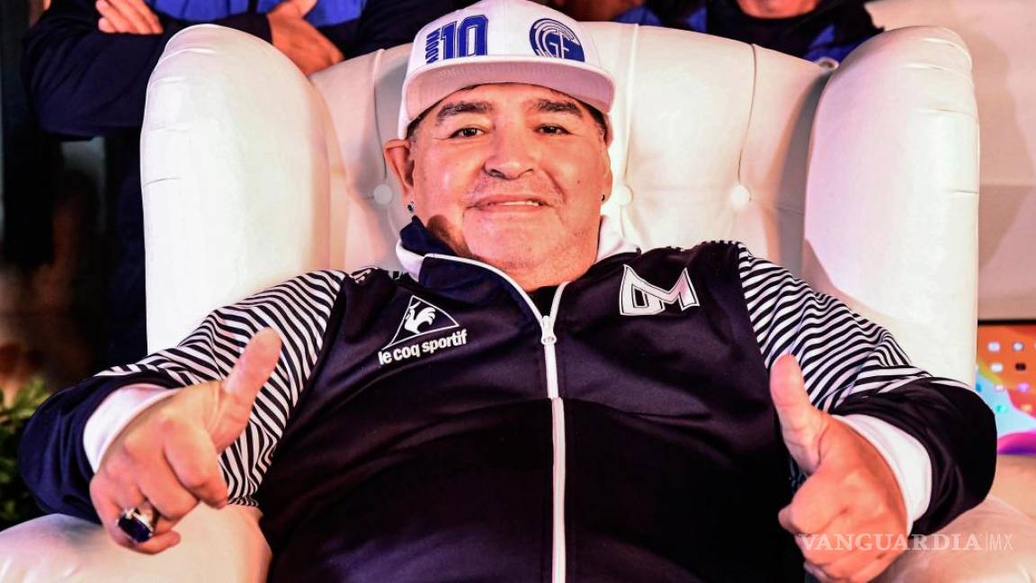 Salen a la luz chats de los doctores que atendían a Maradona