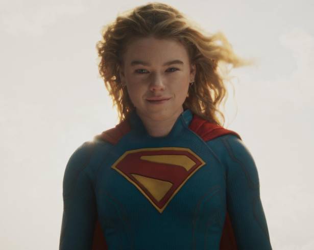 Personaje. Milly Alcock encarna a una versión más cruda y emocional de Supergirl en el nuevo universo de DC.