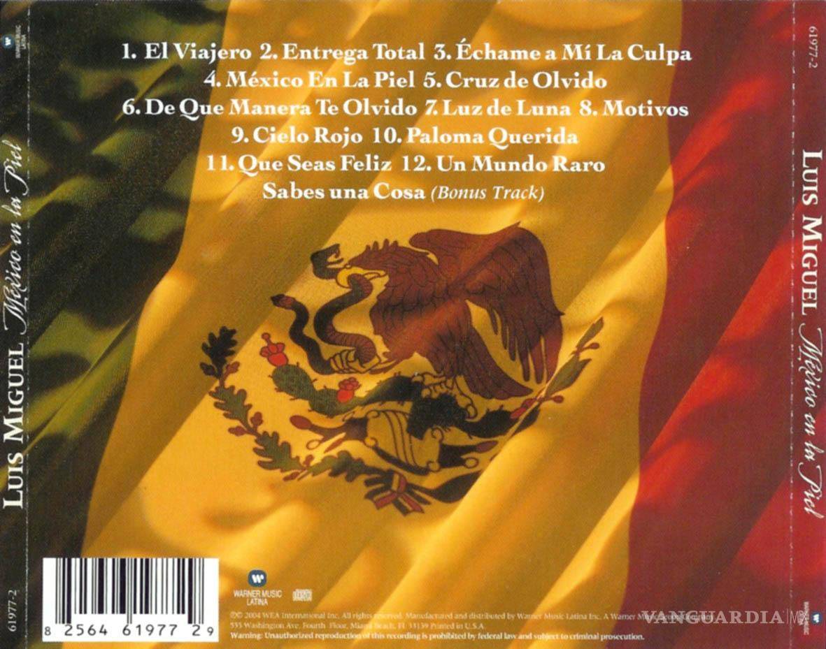 $!De RBD a Justin Bieber: famosos que han polemizado por el uso de la bandera mexicana