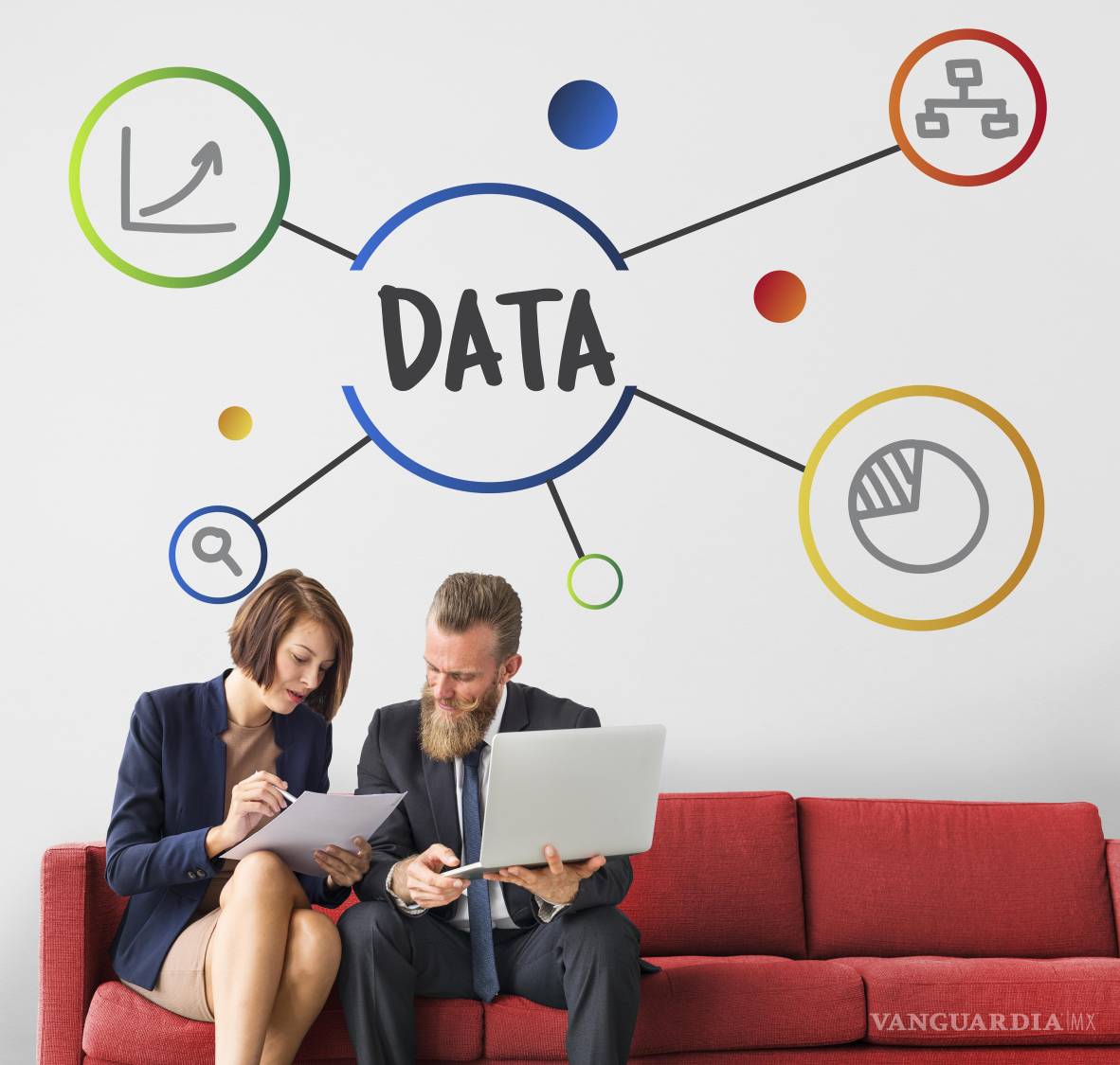 $!Los datos personales (data, en inglés) de millones de usuarios son el alimento de las economía basada en internet.