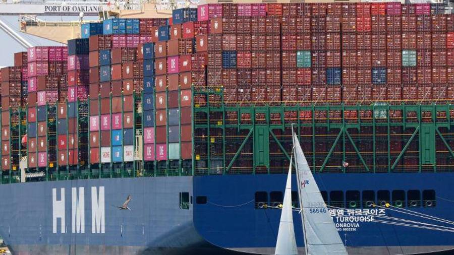 Trump amenazó en febrero con subir hasta el 15% el nuevo gravamen a los socios comerciales de EE.UU., aunque de momento no lo ha hecho.