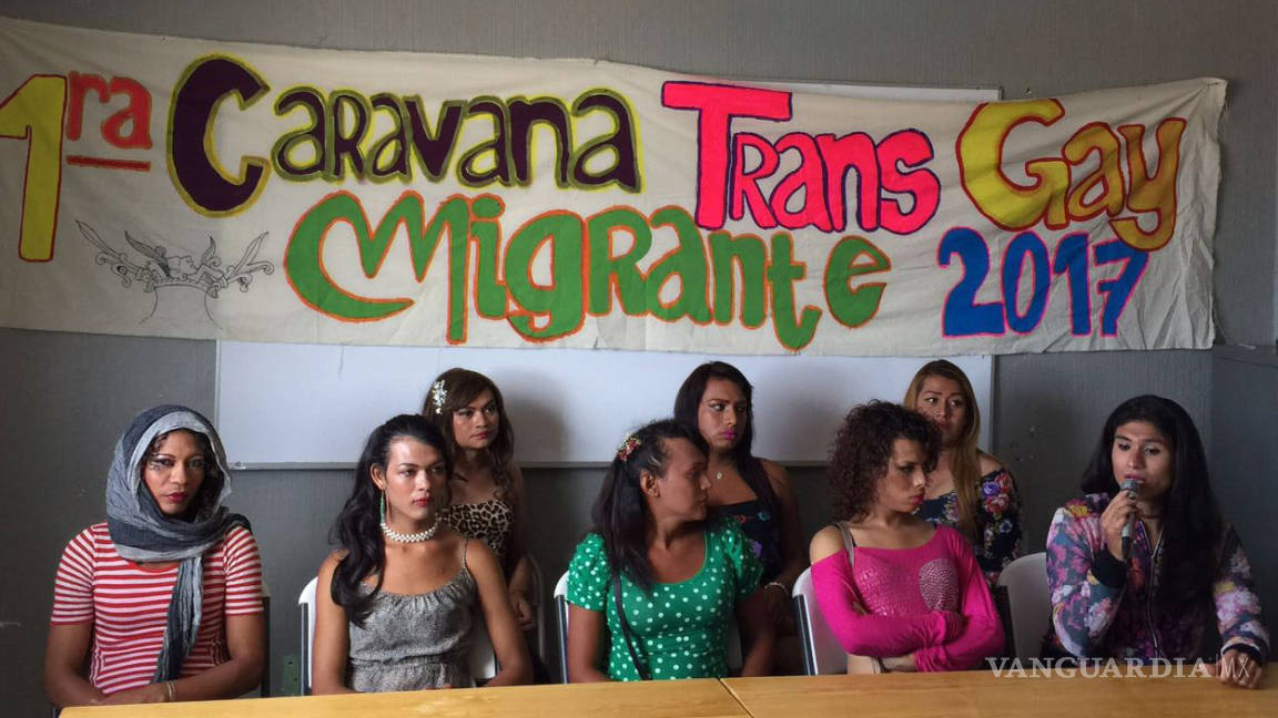 Llega a Saltillo caravana de transexuales migrantes