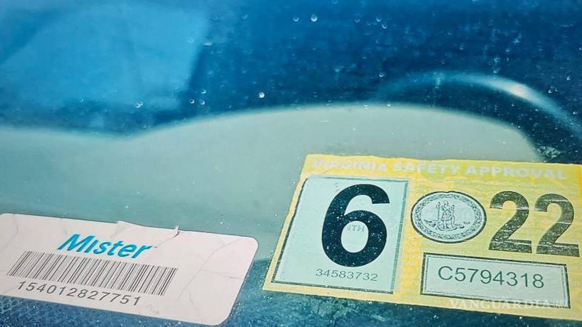 $!El alcalde Ávalos esta mañana acudió al edificio para entregar tres unidades a la Policía Municipal, las cuales son de procedencia extranjera, inclusive en una de ellas todavía se observa un engomado de Onappafa.