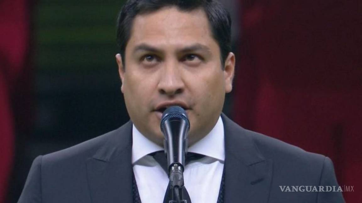 Julión Álvarez habla sobre críticas y abucheo tras cantar el himno en el Estadio Azteca