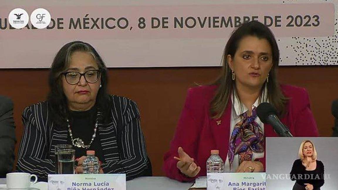 $!Margarita Ríos Farjat, al lado de Norma Piña, destacó que la misión de juzgar “no puede ser contaminada con ambiciones personales, desviaciones ni trampa alguna”