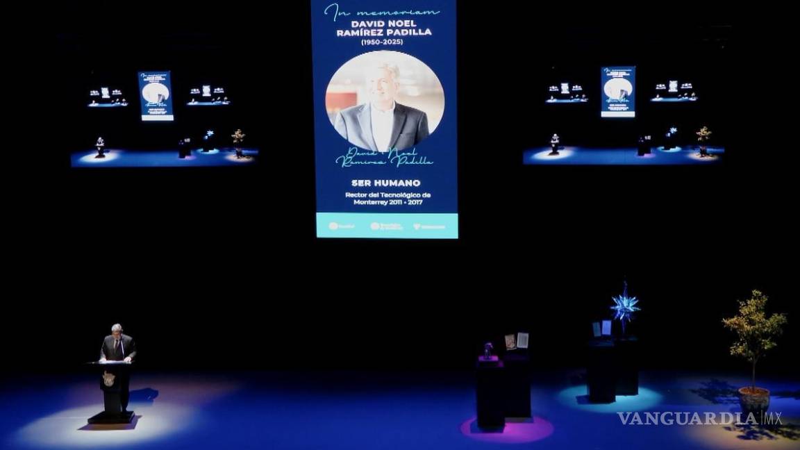 $!Con homenaje, recuerda Tec de Monterrey legado de David Noel Ramírez Padilla