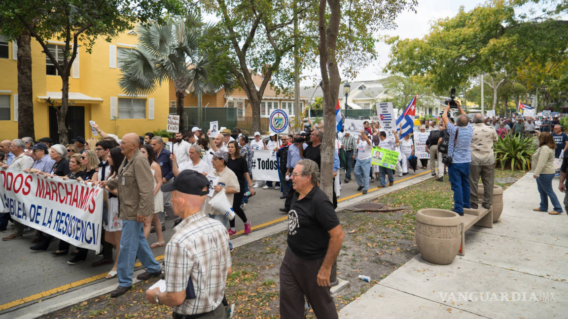 Exiliados cubanos condenan en Miami la &quot;traición&quot; de Obama
