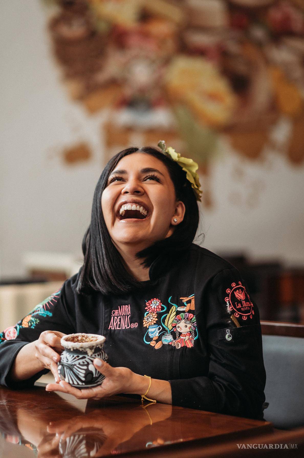 $!Mayra busca que en su restaurante la familia se reúna con amor.