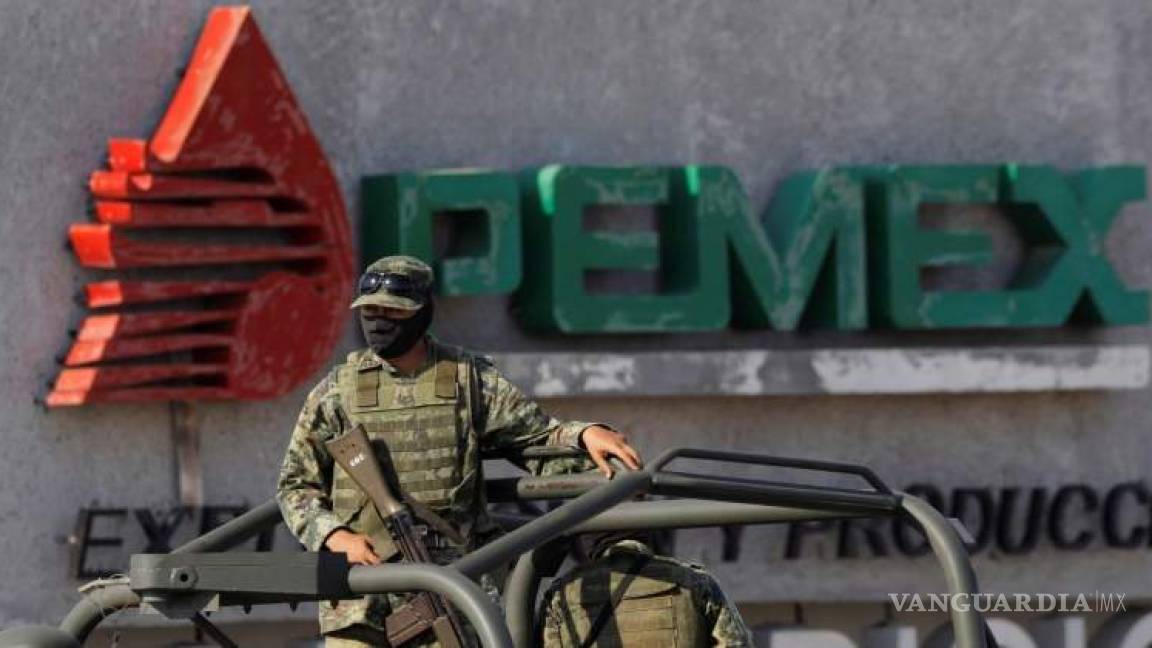 Resguardan Ejército y Marina instalaciones de Pemex