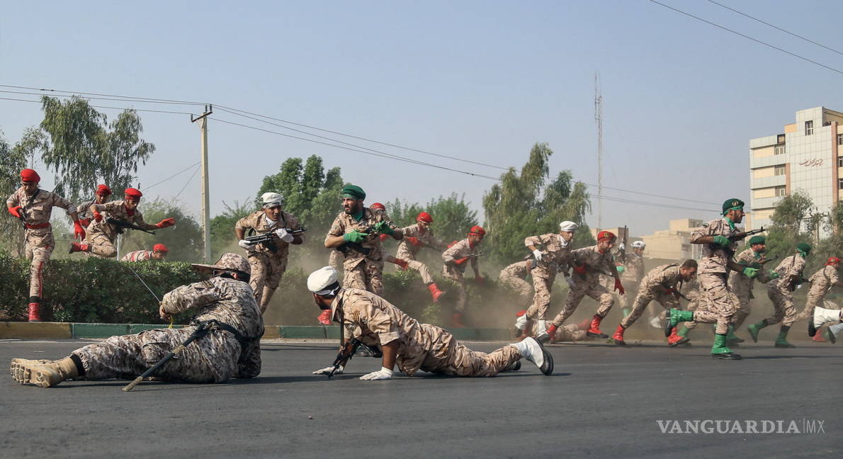 $!Ataque del Estado Islámico contra desfile militar en Irán deja 25 muertos