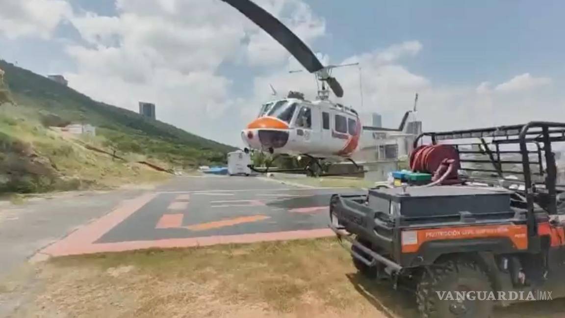 Mujer cae en Matacanes, en Santiago, y es rescatada por Protección Civil de Nuevo León