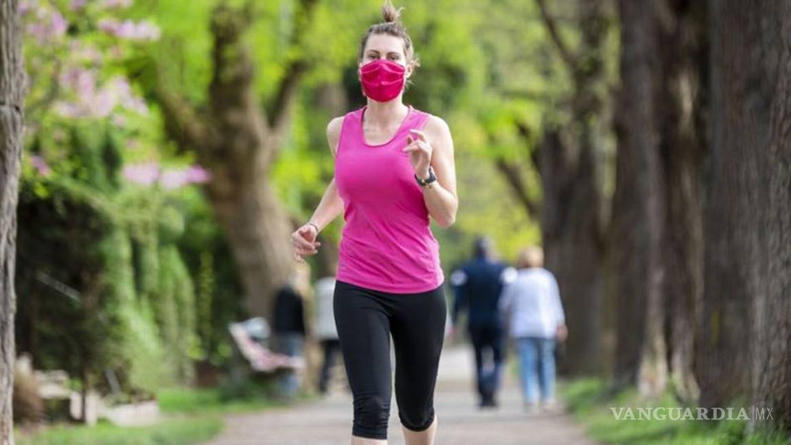 $!Usar cubrebocas para hacer ejercicio, ¿sí o no?