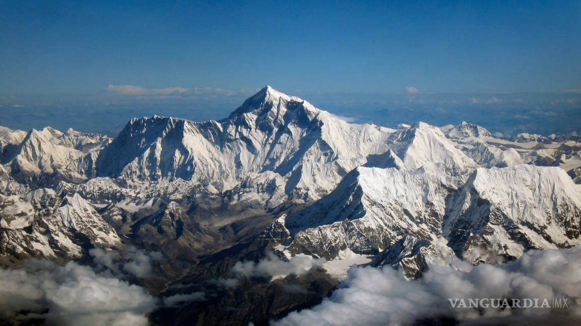 Reportan la primera muerte del año en el Monte Everest