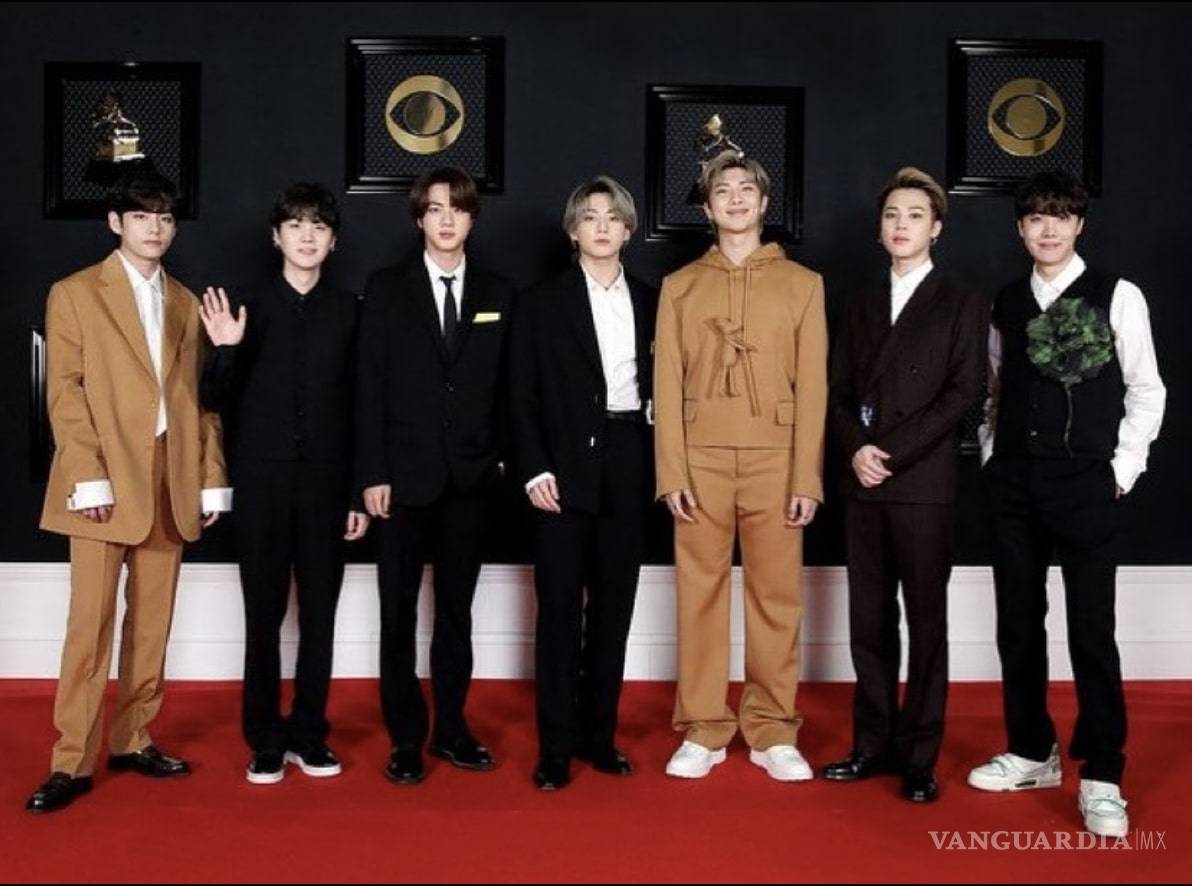 $!¿De vuelta a la normalidad? En los Grammy los artistas se animan a salir a la Alfombra Roja