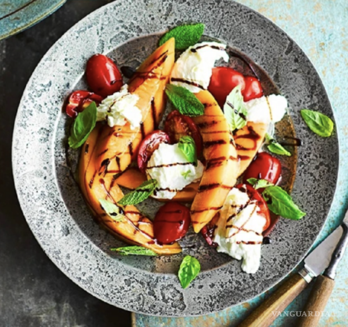 $!Es una fruta nutritiva, rica en agua, vitaminas A y C, antioxidantes, fibra, potasio y magnesio.