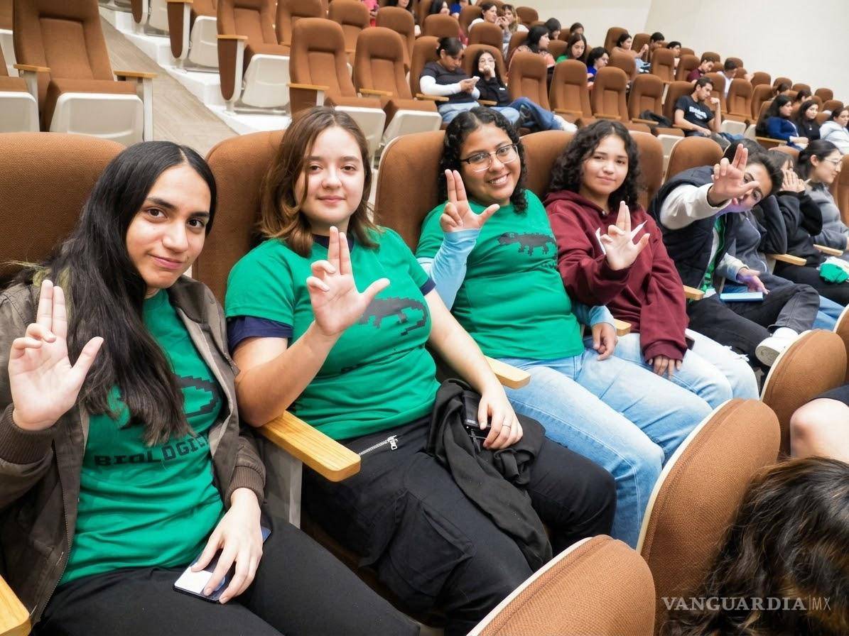 $!Conferencias con especialistas nacionales e internacionales formaron parte del programa dirigido a fortalecer la preparación científica de los estudiantes.