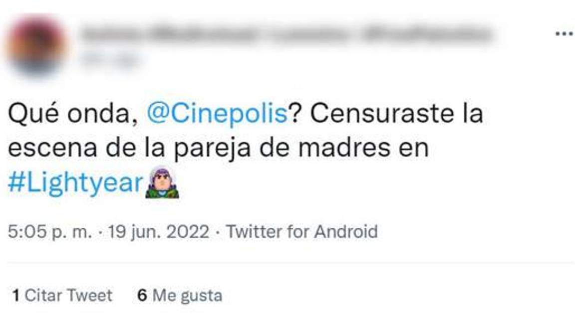 $!Denuncian que Cinépolis y Cinemex cortaron beso lésbico en ‘Lightyear’
