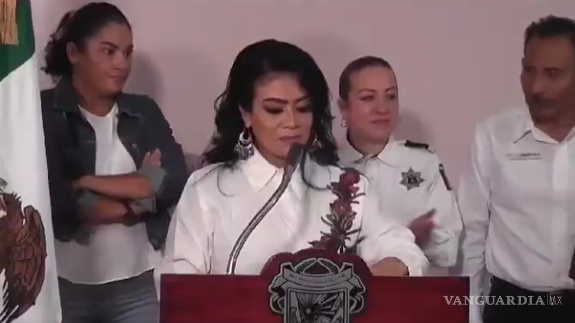 Alcaldesa de Chilpancingo llora en plena conferencia; acusa violencia política de género en su contra