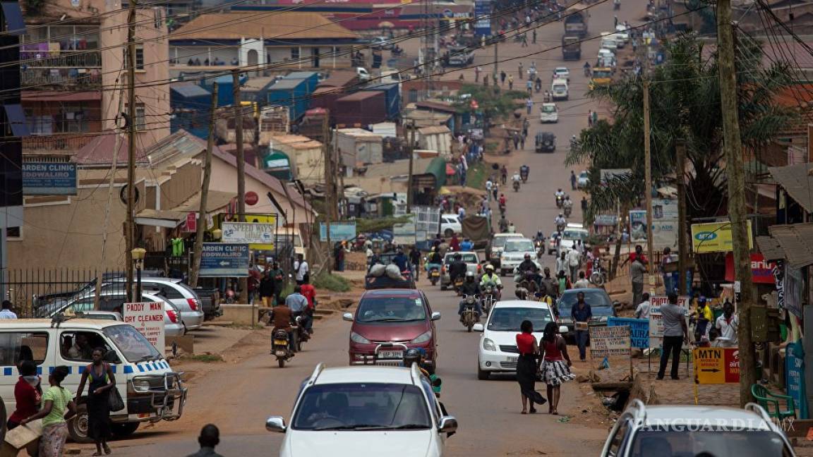 Accidente de autobús en Uganda deja más de 40 muertos