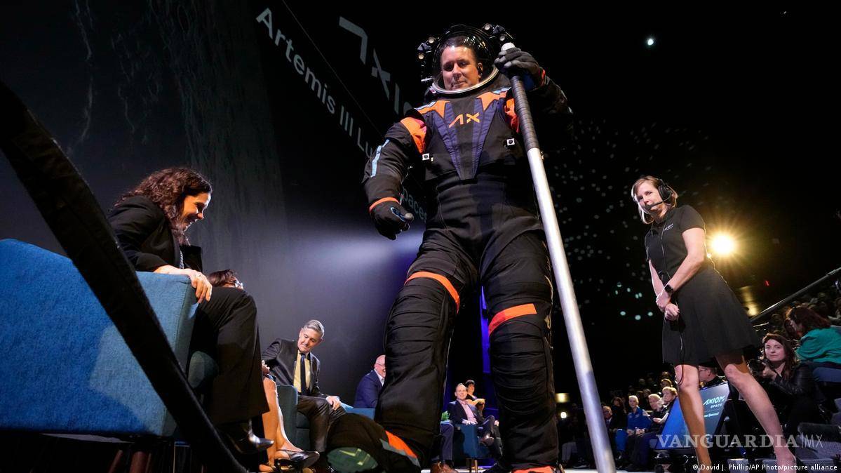 $!El valor total de todos los contratos para los trajes de astronauta es de 3 mil 500 millones de dólares