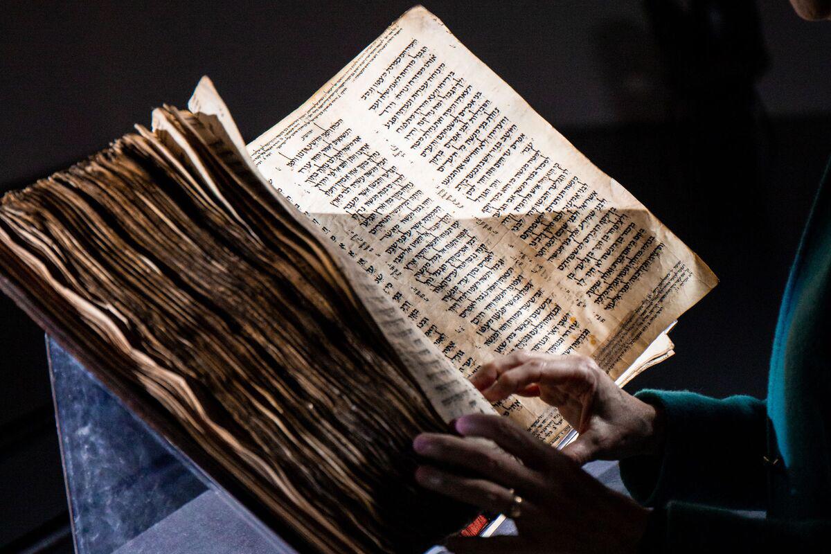 ¿Cuál el libro más caro de la historia?, superó los 30 mdd pagados por apuntes de Da Vinci. Noticias en tiempo real