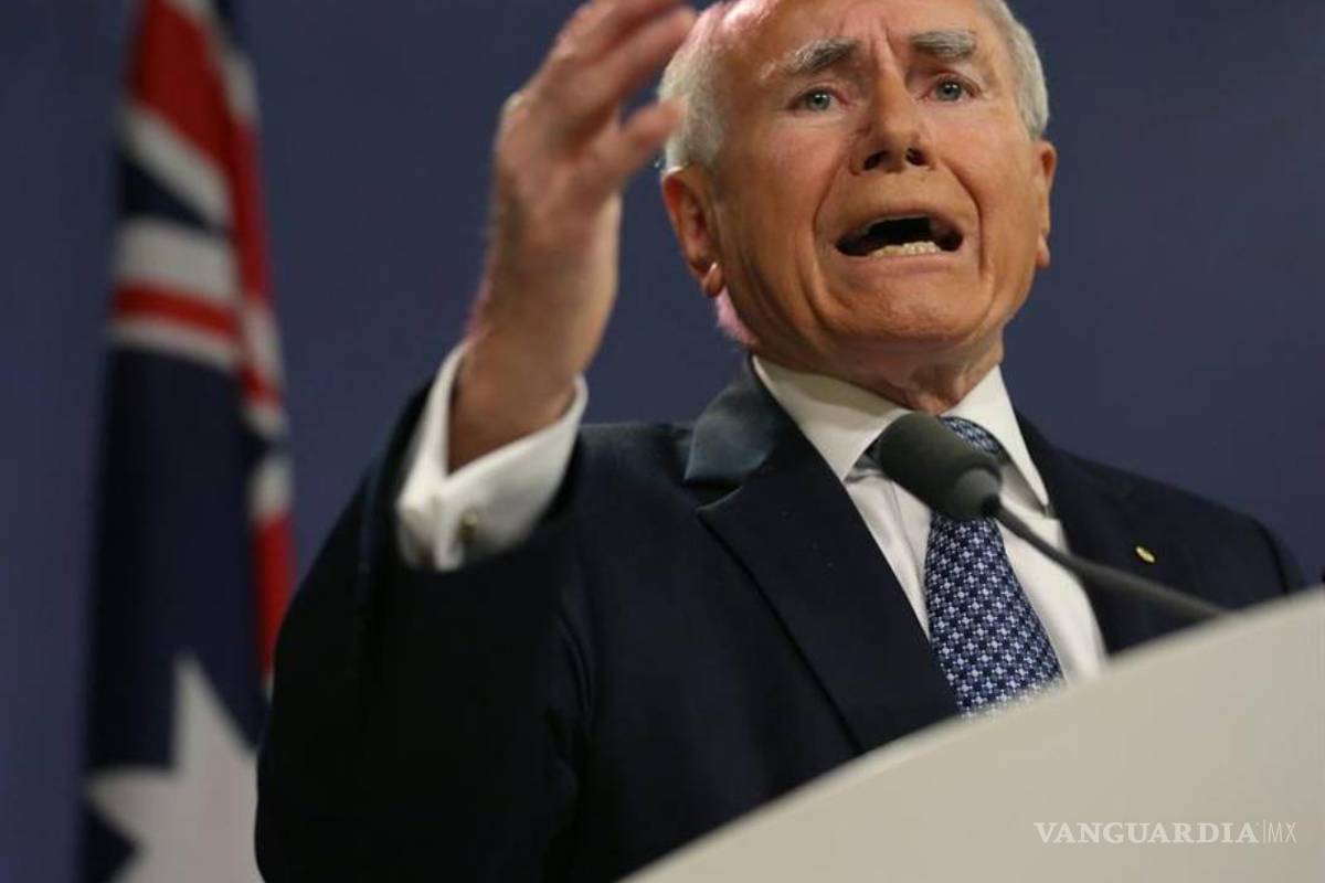 Blair, Bush y Aznar acordaron en Azores no continuar vía de la ONU: Chilcot