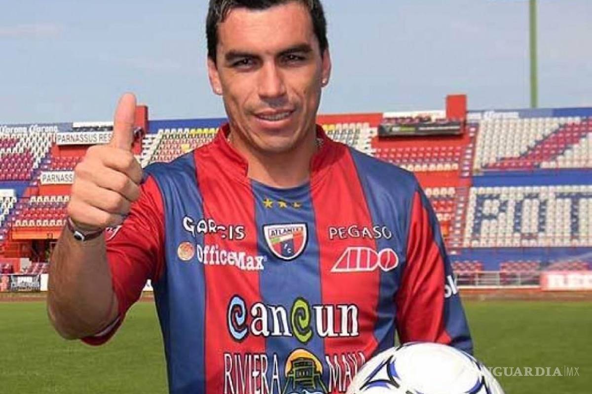 Esteban Paredes se declara preocupado por el Atlante